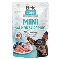 Влажный корм для стерилизованных собак малых пород Brit Care Mini pouch филе лосося с сельдью в соусе 85 г